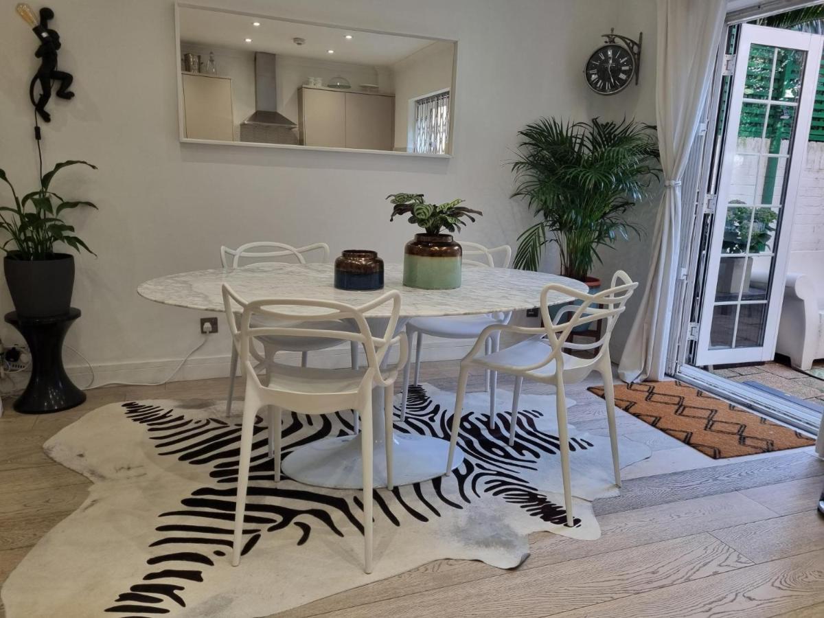 Live Like A Celebrity On Millionaire's Row Gazde/Camere de închiriat
